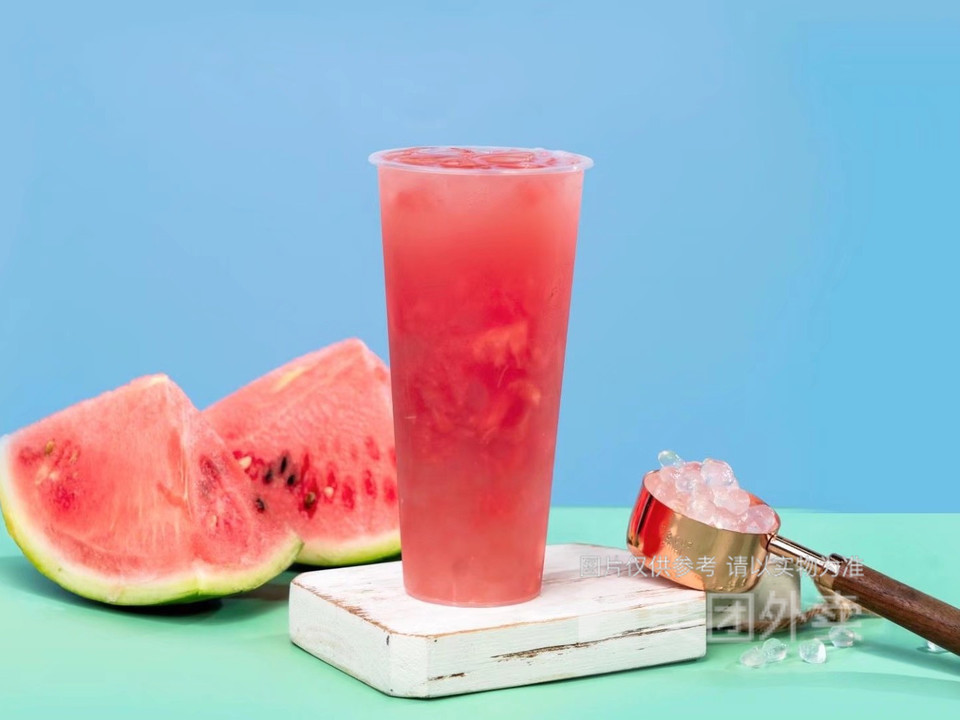 西瓜啵啵冰茶图片