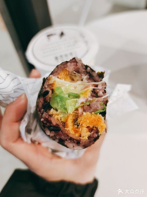 东京爆浆芝士饭团图片