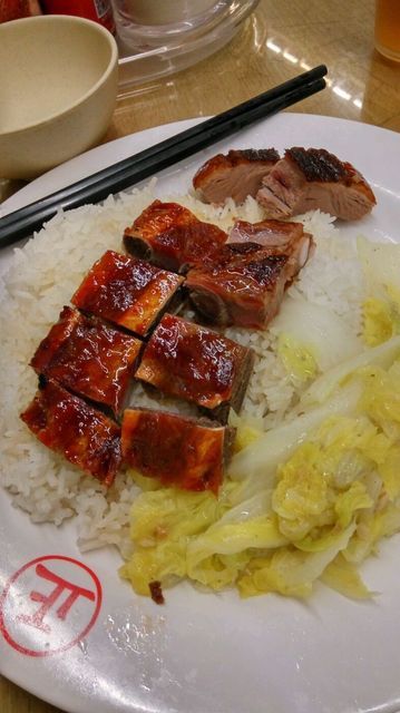 排骨大碗饭图片