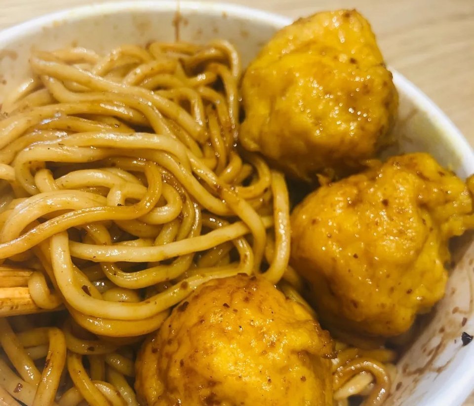 墨鱼丸车仔面图片