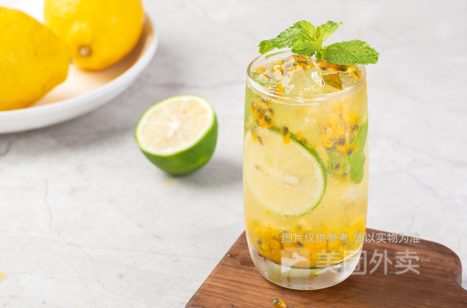 柠檬百香果汁图片