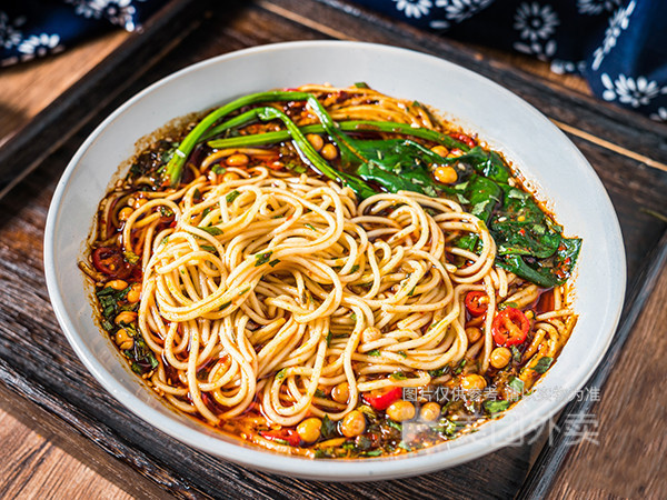 酸辣小面图片