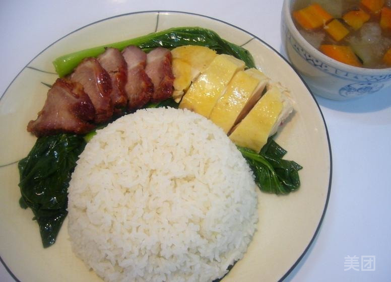 脆皮烧鸭饭蜜汁叉烧饭推荐菜:佳佳广式烧腊套餐位于漳州市芗腾飞路