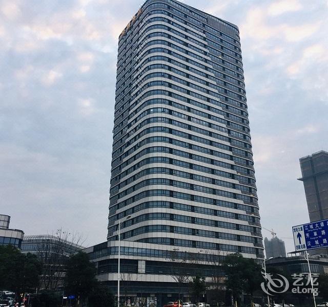 容锦酒店武汉国博中心店