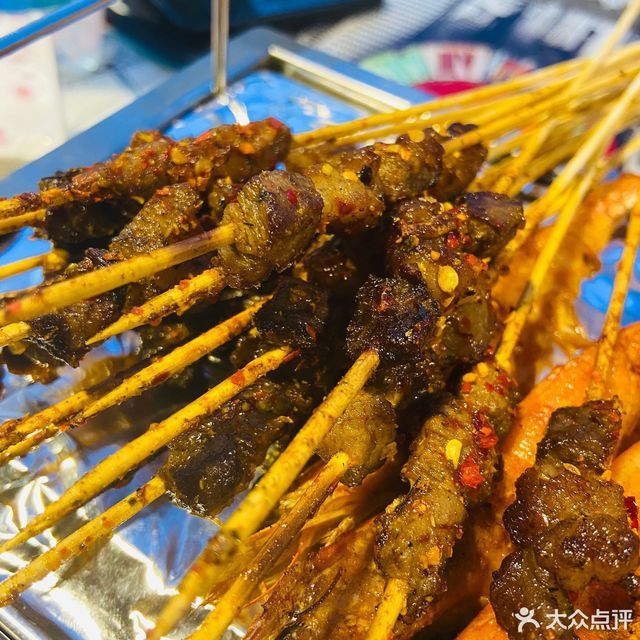 犇犇昭通特色小肉串