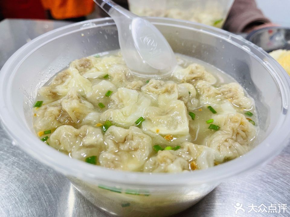 推荐菜:盖邑扁食馆位于福州市福清市渔市街(近产塘街)