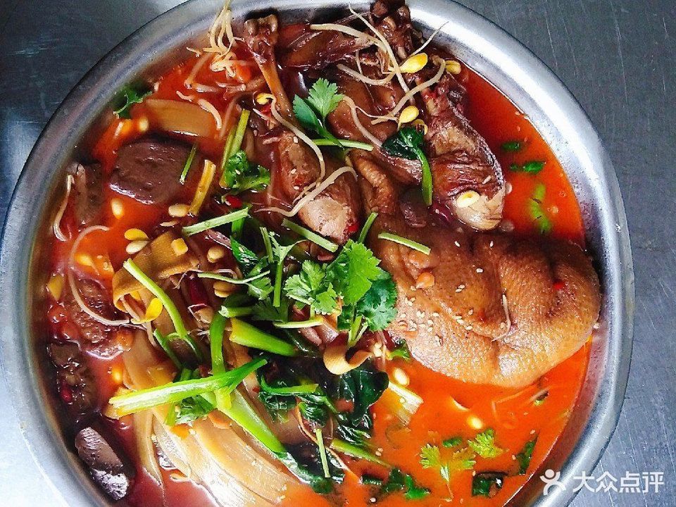 天天有鱼酸菜鱼啤酒鸭大盆鸡酸菜鱼