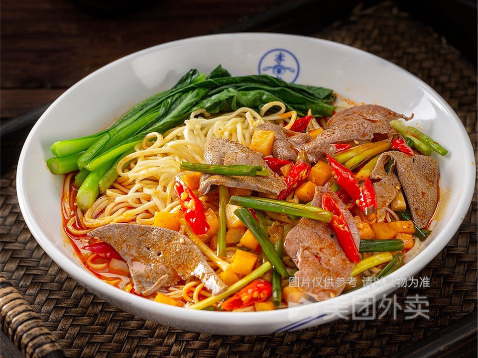 现炒酸辣猪肝面图片