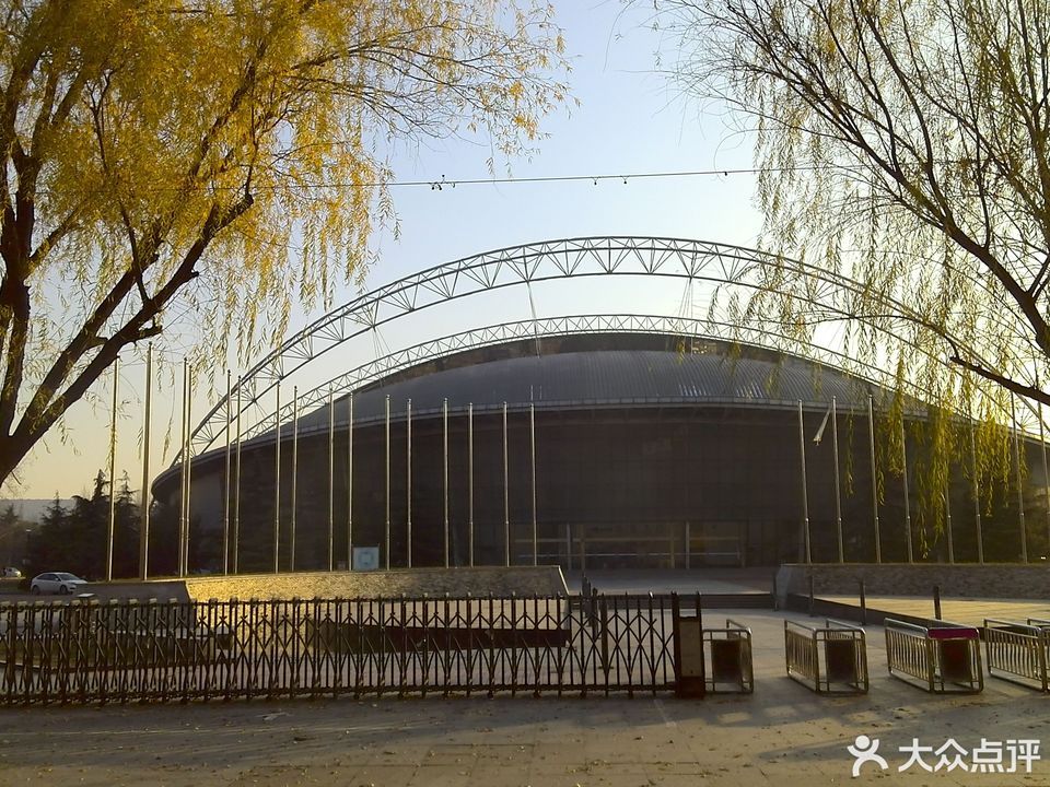               徐州市体育馆