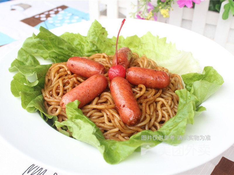 热狗车仔面图片