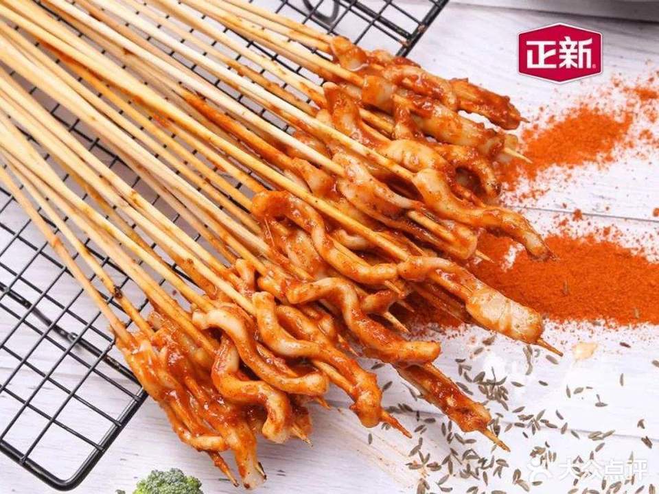 小牛肉串推荐菜:正新鸡排(光谷店)位于黄石市阳新县兴国镇光谷广场