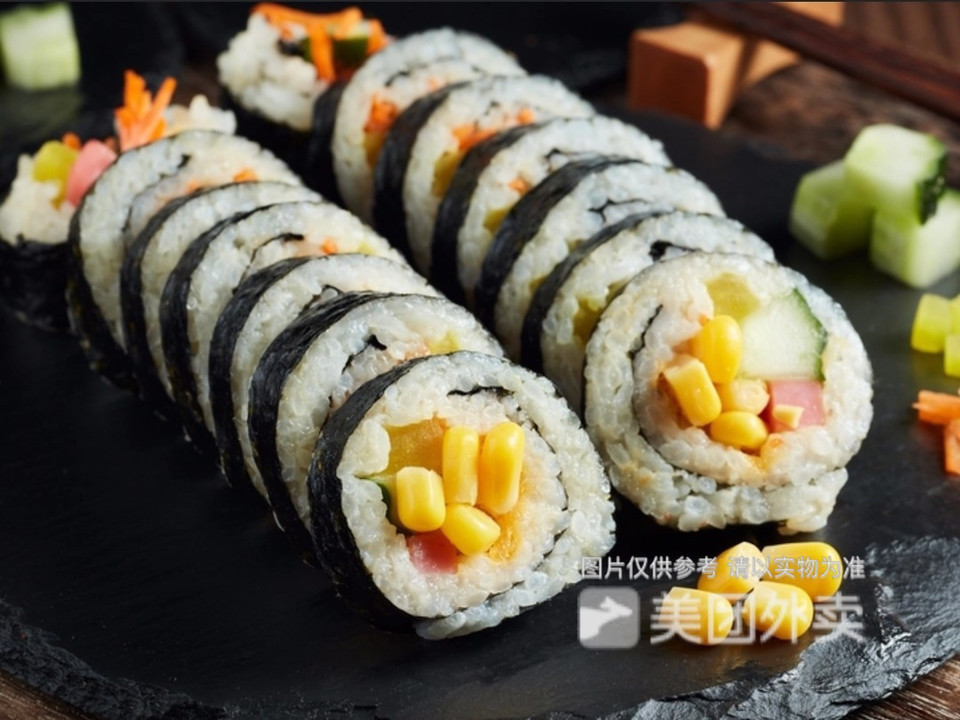 玉米沙拉紫菜包饭图片