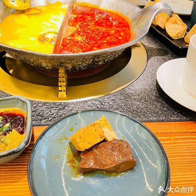 凑凑火锅茶憩曲江创意谷店