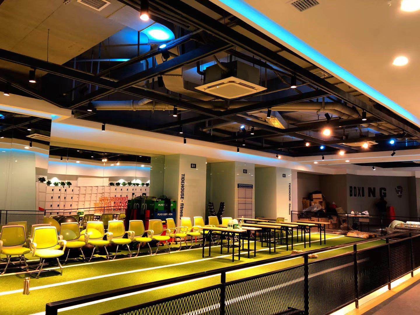 海口市 休闲娱乐 体育休闲 > 君华海逸海韵健身俱乐部  潮庭健身