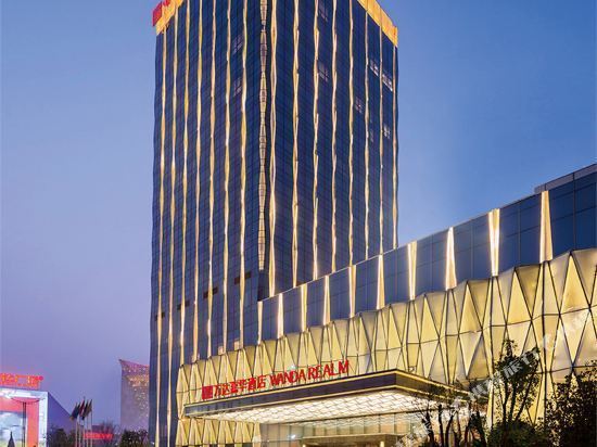 南昌富力万达嘉华酒店南昌力高皇冠假日酒店秋水广场八一广场嘉莱特