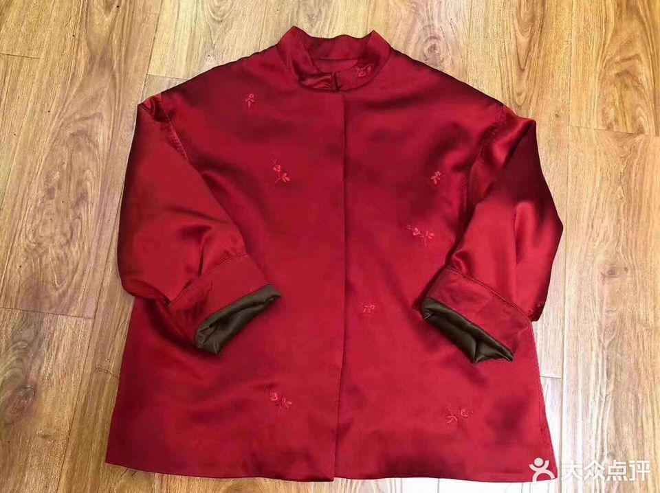 韦小宝杭州丝绸生活馆三经街店