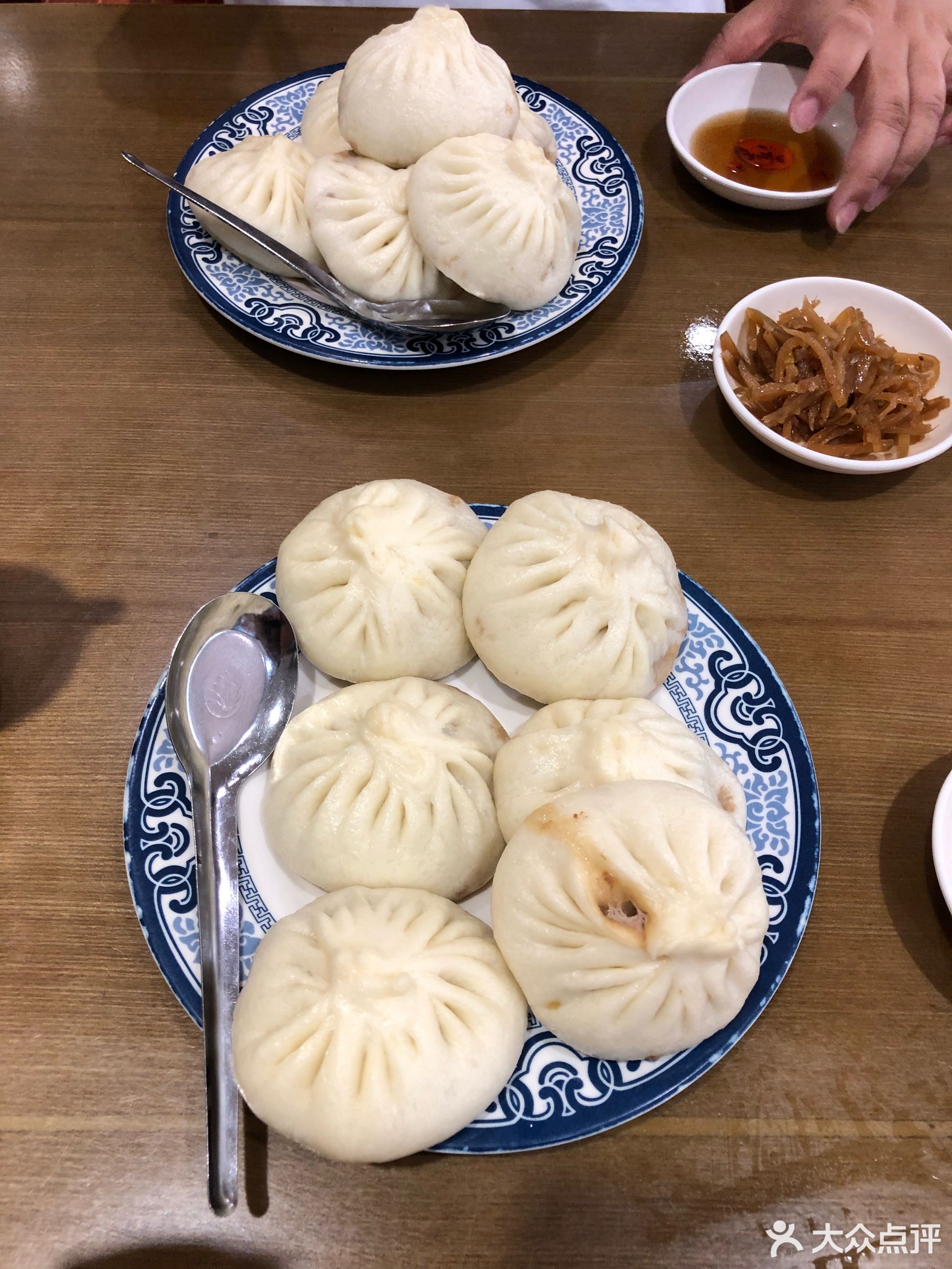 津门十八褶包子铺(马连道店)