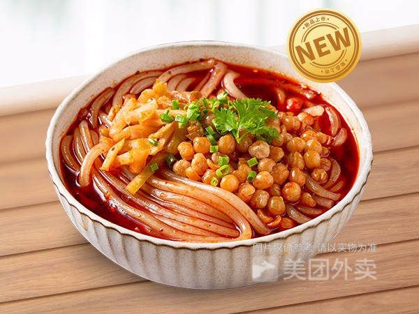 茉莉冰粉红碗豌杂面推荐菜:遇见小面(观澜百佳华店)位于深圳市龙华区