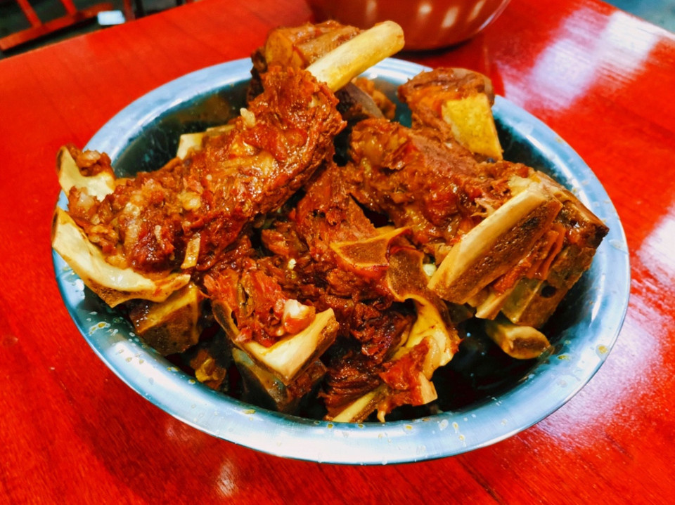 八百里酱牛骨图片