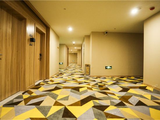 榴莲小星酒店(高邮武安路店)