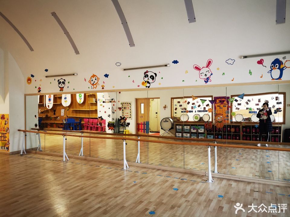 坑口小学四季花园校区