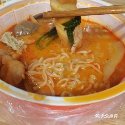 张亮麻辣烫长江西路店