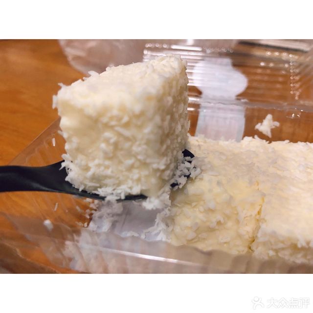 椰丝牛奶小方图片
