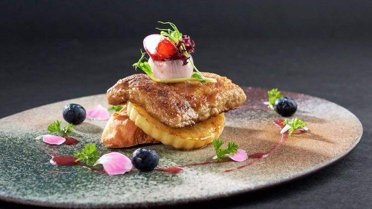 法式鹅肝鱼子酱图片