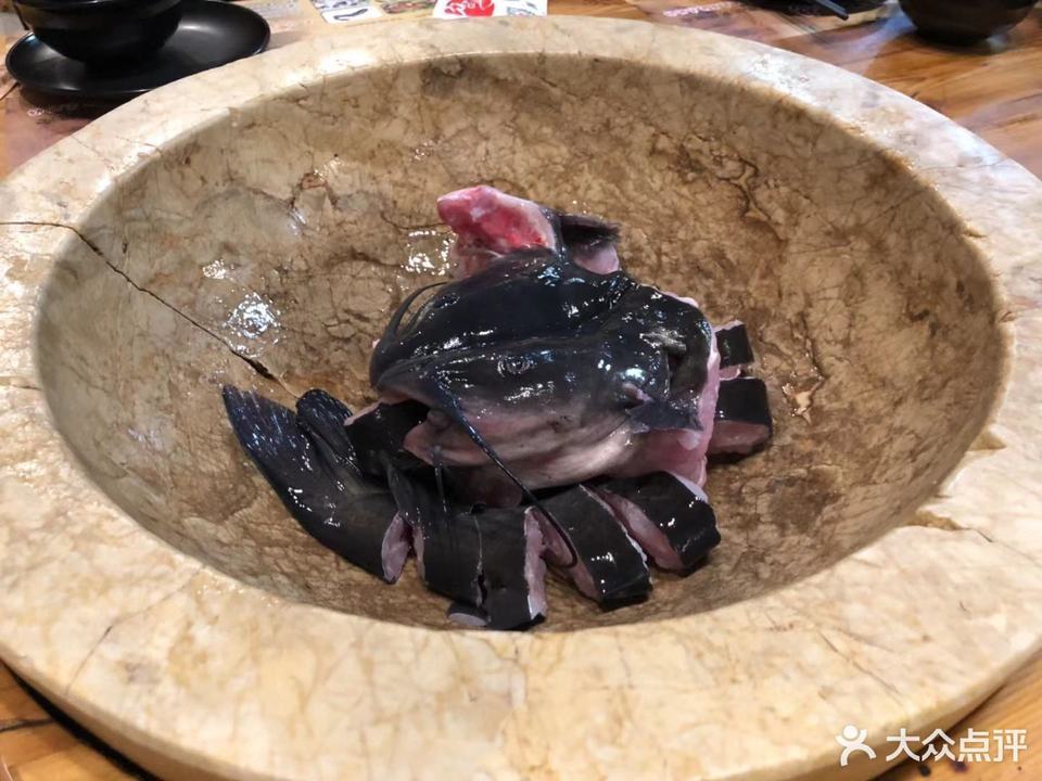 众品蒸汽石锅坊