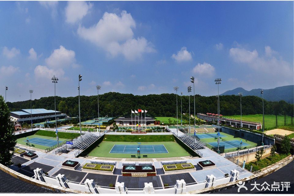 南京体育学院(灵谷寺校区)-办公楼