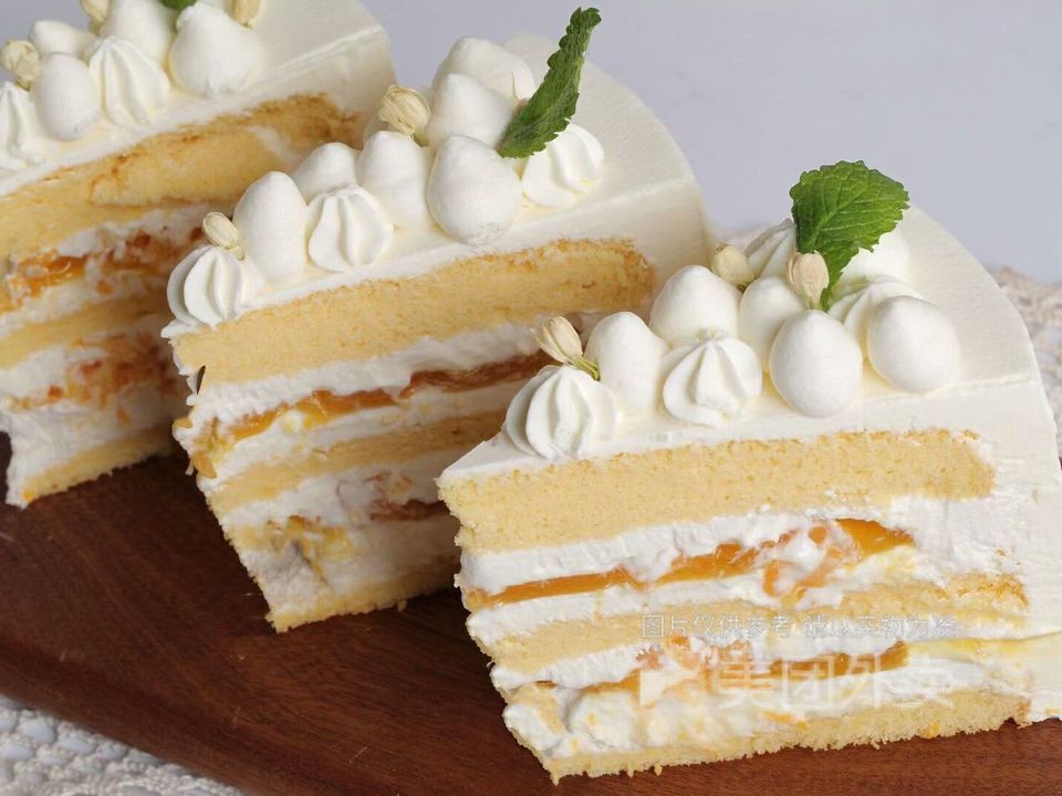 茉莉柑橘奶油蛋糕切块图片