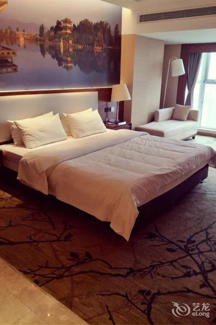 星程酒店(永城金博大广场店)