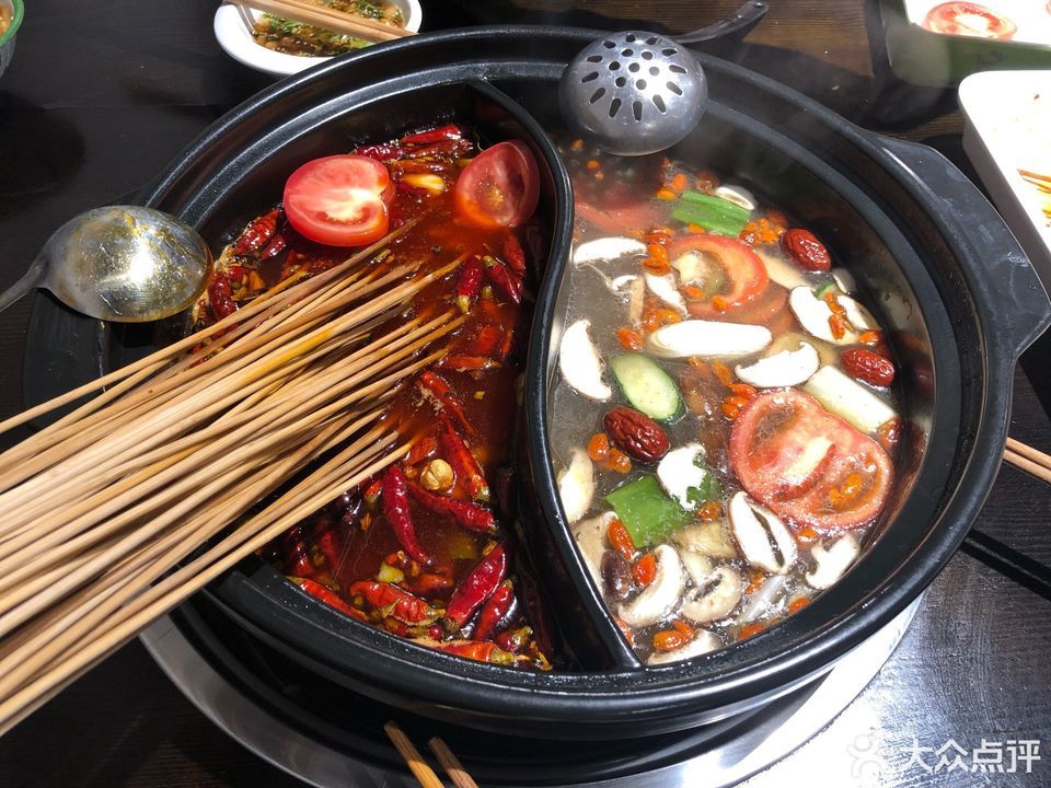 二当家砂锅串串东山店