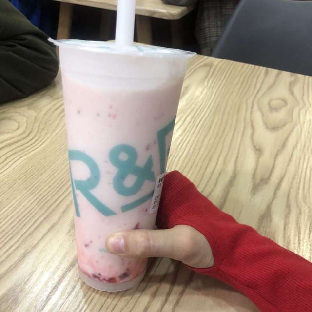 草莓益菌酸奶图片