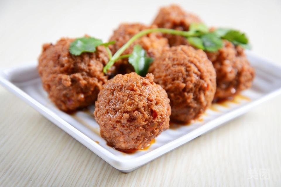 浓香猪肉面红烧牛肉面推荐菜:大同刀削面(名佳花园3区店)位于北京市