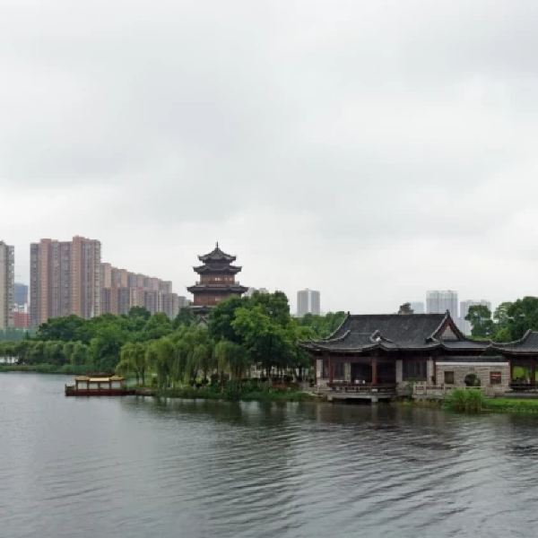 武汉梦泽湖公园图片