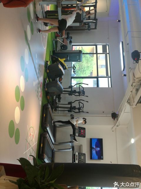 原动力私教健身中心(蔡塘广场店)