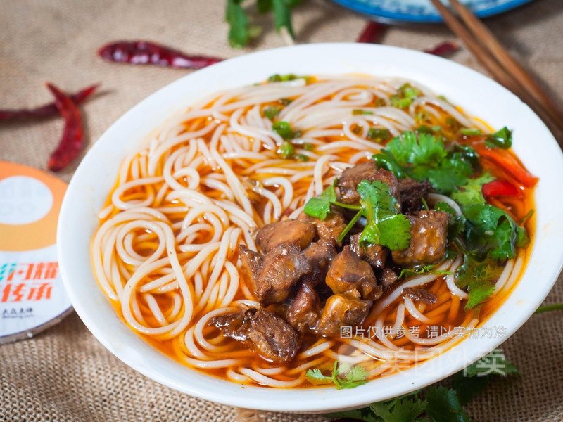 红烧牛肉粉图片