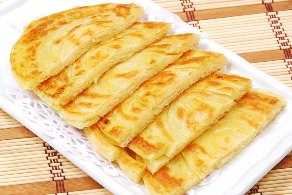 推荐菜:小油饼家常菜(新星宇和润店)位于长春市南关区幸福乡华昌街