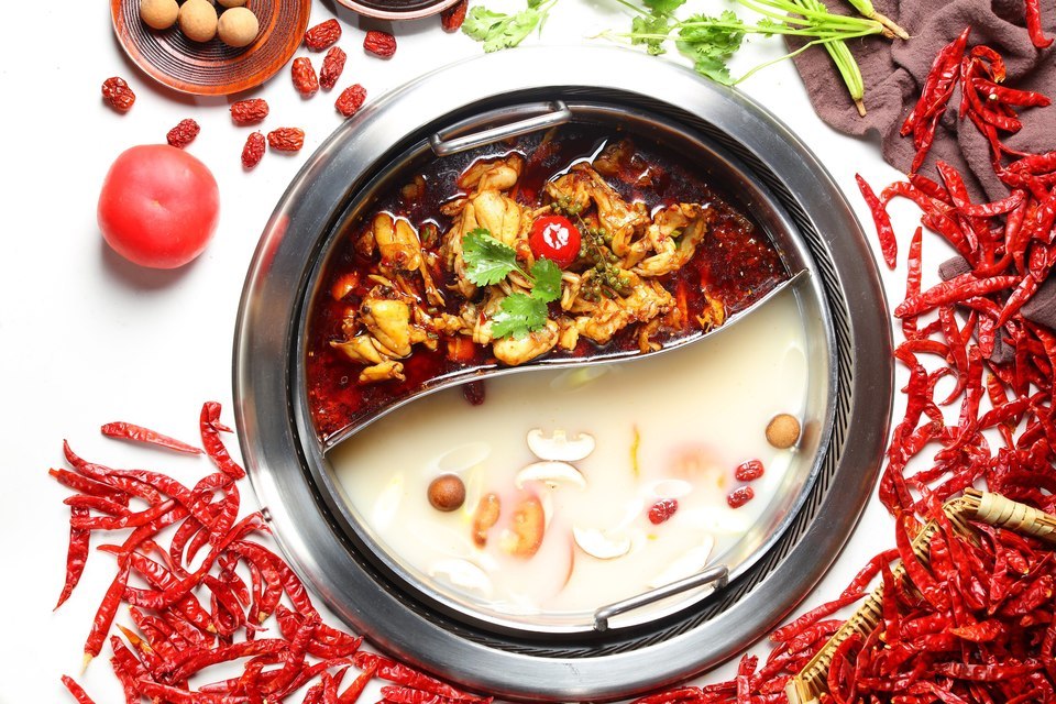 三味缘牛蛙火锅三里河店