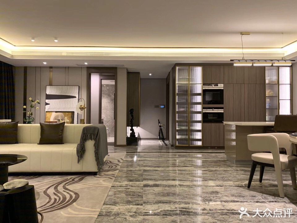 > 融创曲江印-售楼处