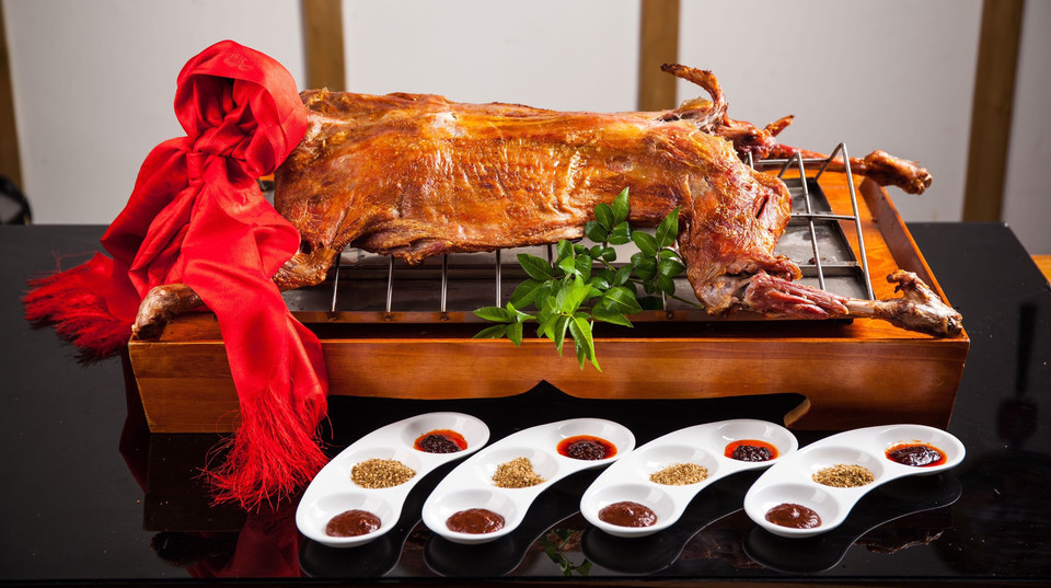 羊东家·烘烤全羊乡土菜