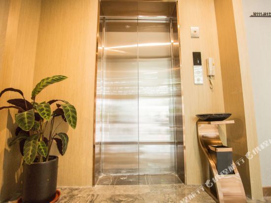 云龙山和悦酒店位于徐州市泉山区中山南路148号推荐菜:分类:住宿;酒店