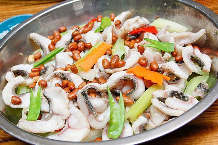 特色炒生鱼片图片