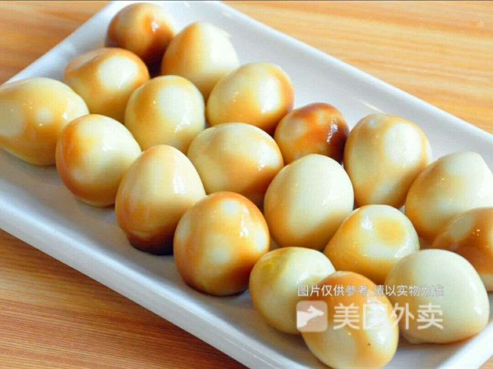 烟熏鹌鹑蛋图片