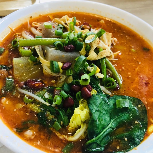 两姐妹冒菜砂锅