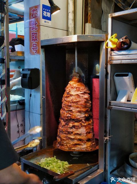 严记土耳其肉夹馍土耳其烤肉卷(学生街店)