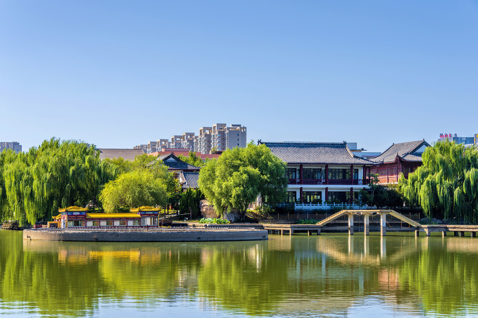 德州市 休闲娱乐 景点公园 景点 > 董子园风景区标签: 推荐菜: 分类