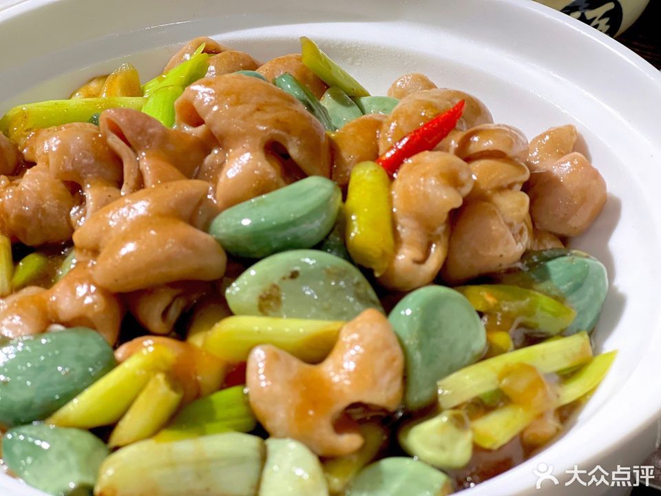 腊八蒜炒肥肠图片