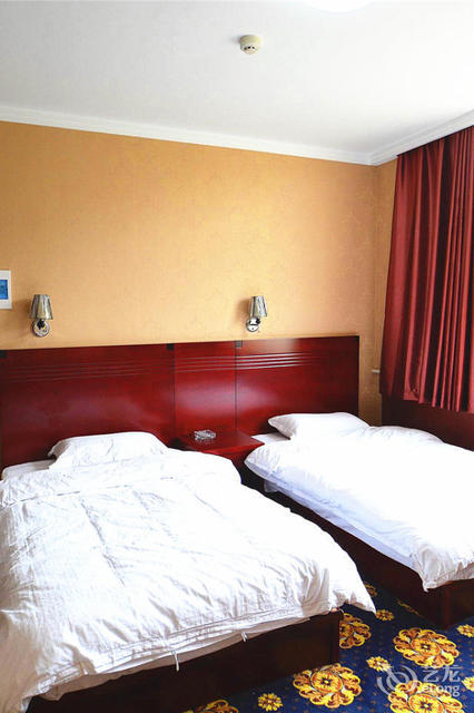 酒店速8酒店(承德避暑山庄店)承德宾馆云山饭店锦江之星酒店(承德火